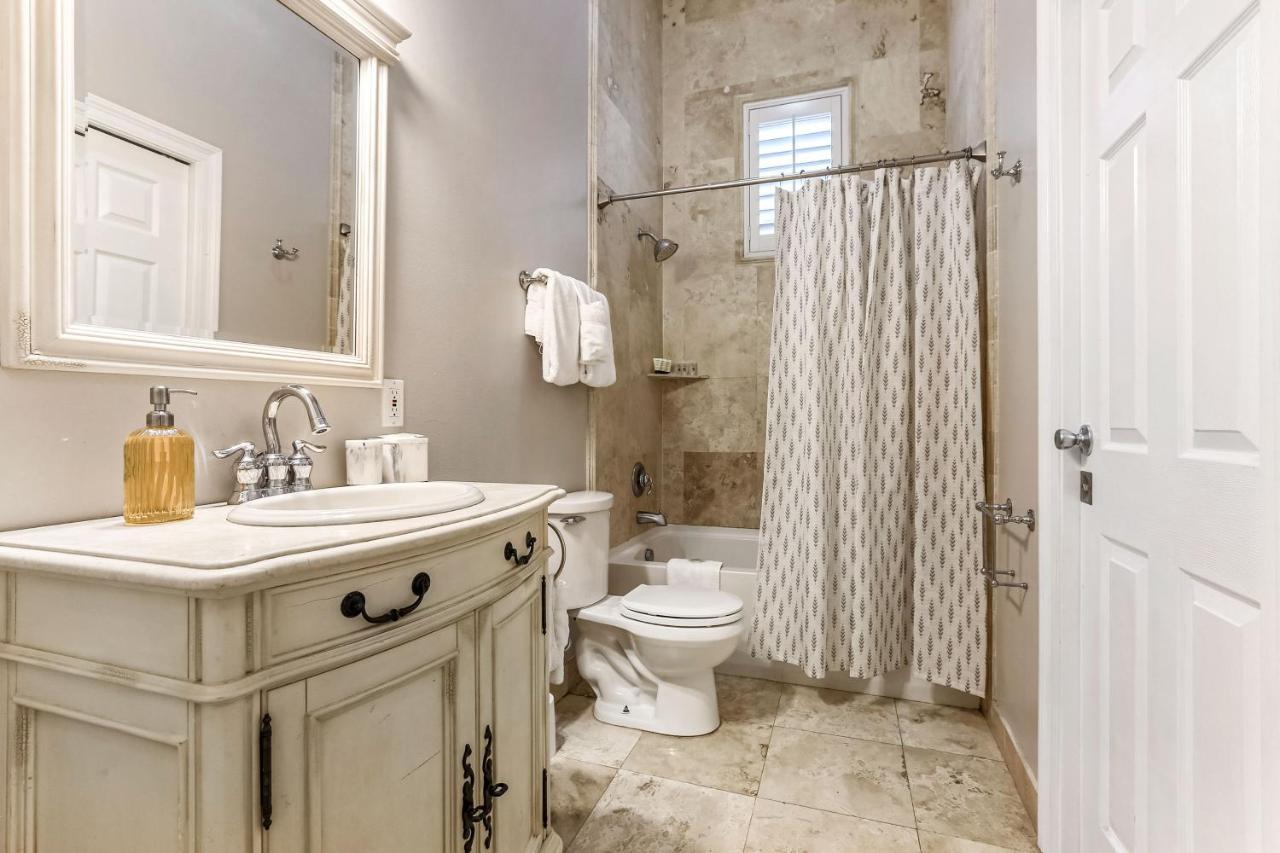 Hosteeva Modern Condo Near Magazine St & Close To Fq New Orleans Exteriér fotografie